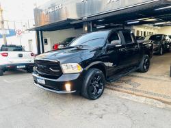 RAM Classic 5.7 V8 32V 4P HEMI LARAMIE NIGHT EDITION AUTOMTICO