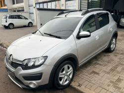RENAULT Sandero 1.6 16V 4P SCE FLEX STEPWAY ICONIC X-TRONIC AUTOM�TICO CVT