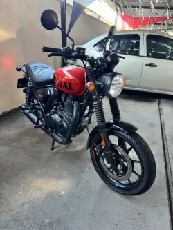 ROYAL ENFIELD Hunter 350 