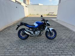 SUZUKI Gladius 650 