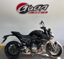 SUZUKI GSX 8S  SUZUKI GSX 8S