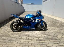 SUZUKI GSX-R 750 Srad 