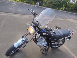 SUZUKI Intruder 125 