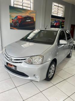 TOYOTA Etios Hatch 1.3 16V 4P FLEX X