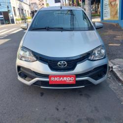 TOYOTA Etios Hatch 1.3 16V 4P FLEX X
