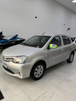 TOYOTA Etios Hatch 1.3 16V 4P FLEX