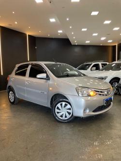 TOYOTA Etios Hatch 1.3 16V 4P FLEX X