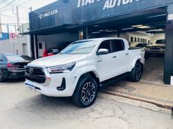 TOYOTA Hilux Caminhonete 2.8 16V SRX PLUS 4X4 TURBO DIESEL CABINE DUPLA AUTOMTICO