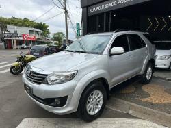 TOYOTA Hilux Caminhonete 