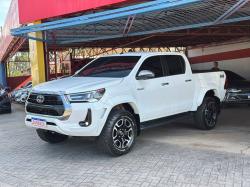 TOYOTA Hilux Caminhonete 2.8 16V SRX PLUS 4X4 TURBO DIESEL CABINE DUPLA AUTOMTICO