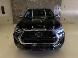 TOYOTA Hilux Caminhonete 2.8 16V 4P SRX DIESEL CABINE DUPLA