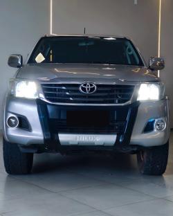 TOYOTA Hilux Caminhonete 2.7 16V 4P SR FLEX CABINE DUPLA AUTOM�TICO