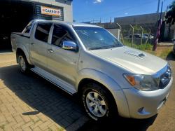 TOYOTA Hilux Caminhonete 3.0 4P 4X4 SRV TURBO DIESEL TOP CABINE DUPLA AUTOM�TICO