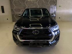 TOYOTA Hilux Caminhonete 2.8 16V 4P SRX DIESEL CABINE DUPLA