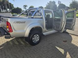TOYOTA Hilux Caminhonete 3.0 16V 4P 4X4 SRV TURBO DIESEL