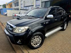 TOYOTA Hilux Caminhonete 3.0 4P 4X4 SRV TURBO DIESEL CABINE DUPLA AUTOM�TICO