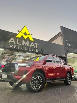 TOYOTA Hilux Caminhonete 2.8 16V SRX PLUS 4X4 TURBO DIESEL CABINE DUPLA AUTOM�TICO