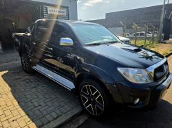 TOYOTA Hilux Caminhonete 3.0 16V 4P 4X4 SRV TURBO DIESEL CABINE DUPLA AUTOMÁTICO