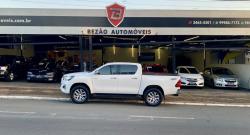 TOYOTA Hilux Caminhonete 2.8 16V SRV 4X4 DIESEL CABINE DUPLA AUTOMÁTICO
