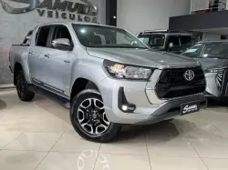 TOYOTA Hilux Caminhonete 2.8 16V SRV 4X4 DIESEL CABINE DUPLA AUTOMÁTICO