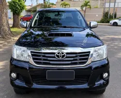 TOYOTA Hilux Caminhonete 3.0 4P 4X4 SRV TURBO DIESEL CABINE DUPLA AUTOMÁTICO