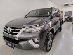 TOYOTA Hilux SW4 2.7 16V 4P FLEX SRV 7 LUGARES AUTOMTICO
