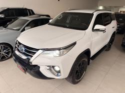 TOYOTA Hilux SW4 2.7 16V 4P FLEX SR 7 LUGARES AUTOM�TICO
