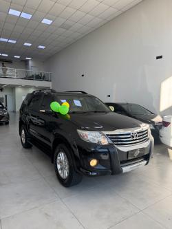 TOYOTA Hilux SW4 2.7 16V 4P SR FLEX AUTOM�TICO
