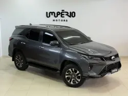 TOYOTA Hilux SW4 2.8 16V 4P SRX PLATINUM 4X4 7 LUGARES TURBO DIESEL AUTOM�TICO