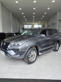 TOYOTA Hilux SW4 2.8 16V 4P SRX 4X4 7 LUGARES TURBO DIESEL AUTOM�TICO