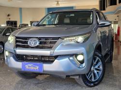 TOYOTA Hilux SW4 2.8 16V 4P SRX 4X4 7 LUGARES TURBO DIESEL AUTOM�TICO