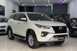 TOYOTA Hilux SW4 2.8 16V 4P SRX 4X4 7 LUGARES TURBO DIESEL AUTOM�TICO