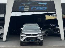TOYOTA Hilux SW4 2.8 16V 4P SRX PLATINUM 4X4 7 LUGARES TURBO DIESEL AUTOM�TICO