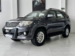 TOYOTA Hilux SW4 3.0 V6 12V 4P SRV 4X4 TURBO DIESEL AUTOM�TICO