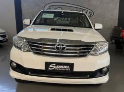 TOYOTA Hilux SW4 3.0 16V 4P 4X4 SRV TURBO DIESEL