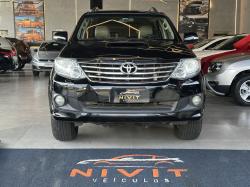 TOYOTA Hilux SW4 3.0 V6 12V 4P SRV 4X4 TURBO DIESEL AUTOM�TICO