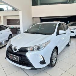 TOYOTA Yaris Hatch 1.5 16V 4P FLEX XS MULTIDRIVE AUTOM�TICO CVT