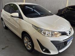 TOYOTA Yaris Hatch 1.3 16V 4P FLEX XL PLUS TECH MULTIDRIVE AUTOM�TICO CVT