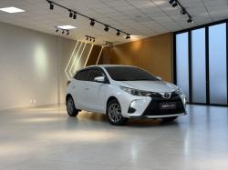 TOYOTA Yaris Hatch 1.5 16V 4P FLEX XS MULTIDRIVE AUTOM�TICO CVT