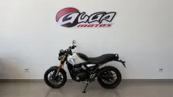 TRIUMPH Speed 400 