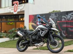 TRIUMPH Tiger 800 