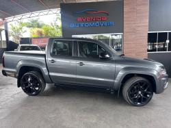 VOLKSWAGEN Amarok 3.0 V6 CABINE DUPLA HIGHLINE 4X4 TURBO INTERCOOLER AUTOM�TICO