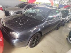 VOLKSWAGEN Golf 1.6 4P FLEX