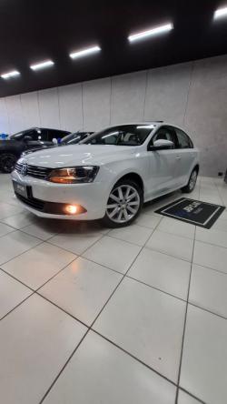 VOLKSWAGEN Jetta 2.0 4P FLEX CONFORTLINE TIPTRONIC AUTOMTICO