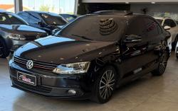 VOLKSWAGEN Jetta 2.0 4P COMFORTLINE TIPTRONIC AUTOM�TICO