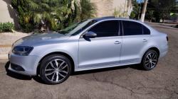 VOLKSWAGEN Jetta 2.0 4P FLEX AUTOM�TICO