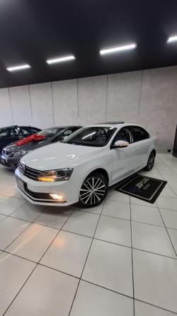 VOLKSWAGEN Jetta 2.0 4P FLEX COMFORTLINE TIPTRONIC AUTOM�TICO
