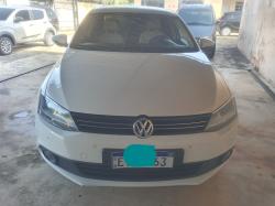 VOLKSWAGEN Jetta 2.0 4P COMFORTLINE TIPTRONIC AUTOMÁTICO