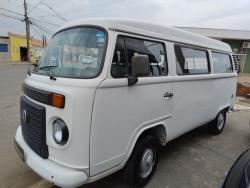 VOLKSWAGEN Kombi 1.4 FLEX STD 9 LUGARES