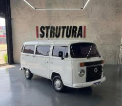 VOLKSWAGEN Kombi 1.4 FLEX STD LOTAÇÃO 12 LUGARES